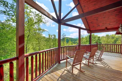Property image, Interior, of Knotty & Nice