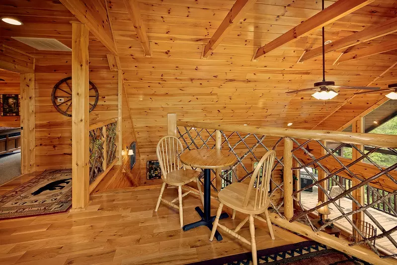 Property image, Interior, of Knotty & Nice
