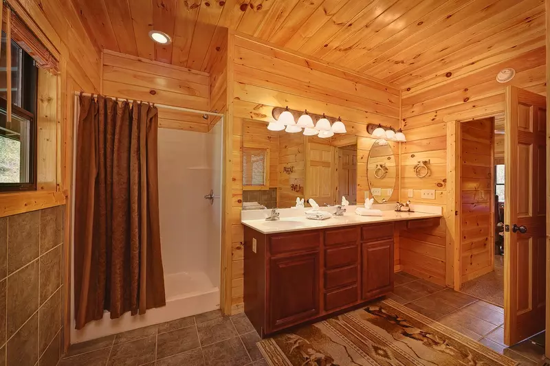 Property image, Interior, of Knotty & Nice