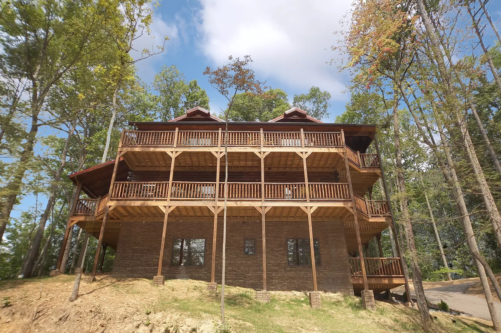 Property image, Interior, of Serenity Lodge