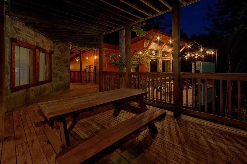 Property image, Interior, of Silvercreek