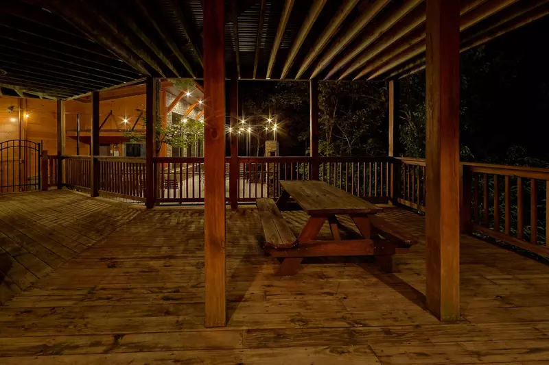 Property image, Interior, of Silvercreek