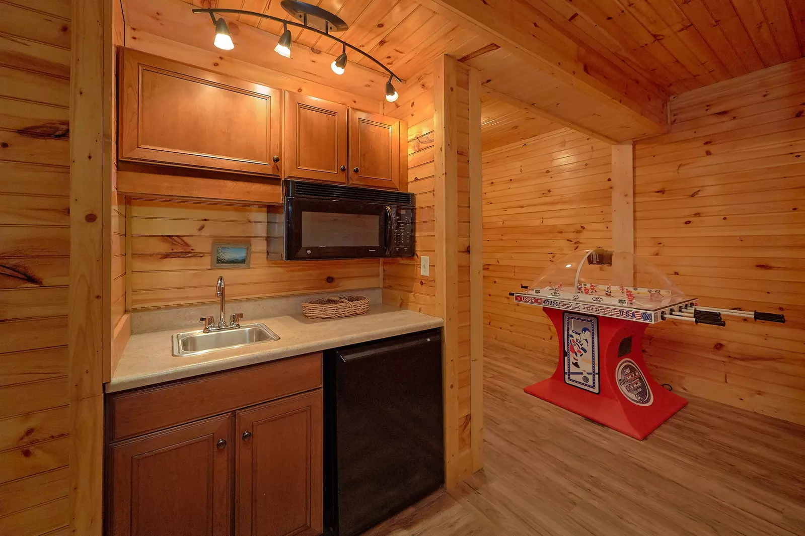 Property image, Interior, of Silvercreek