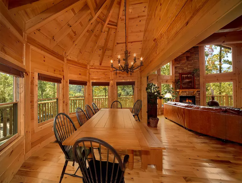 Property image, Interior, of Silvercreek