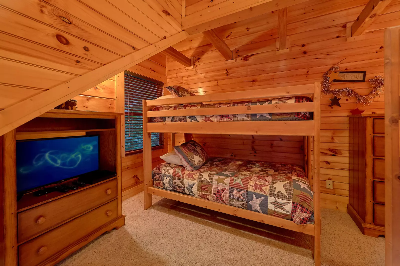 Property image, Interior, of Silvercreek