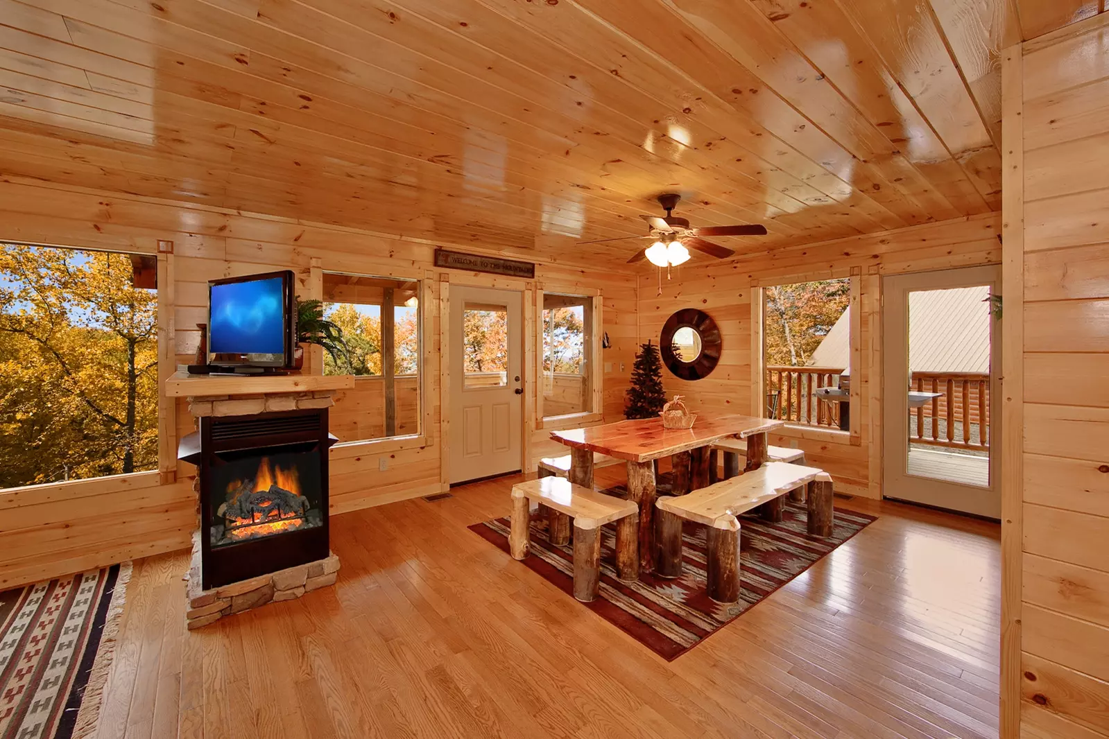 Property image, Interior, of Finders Keepers