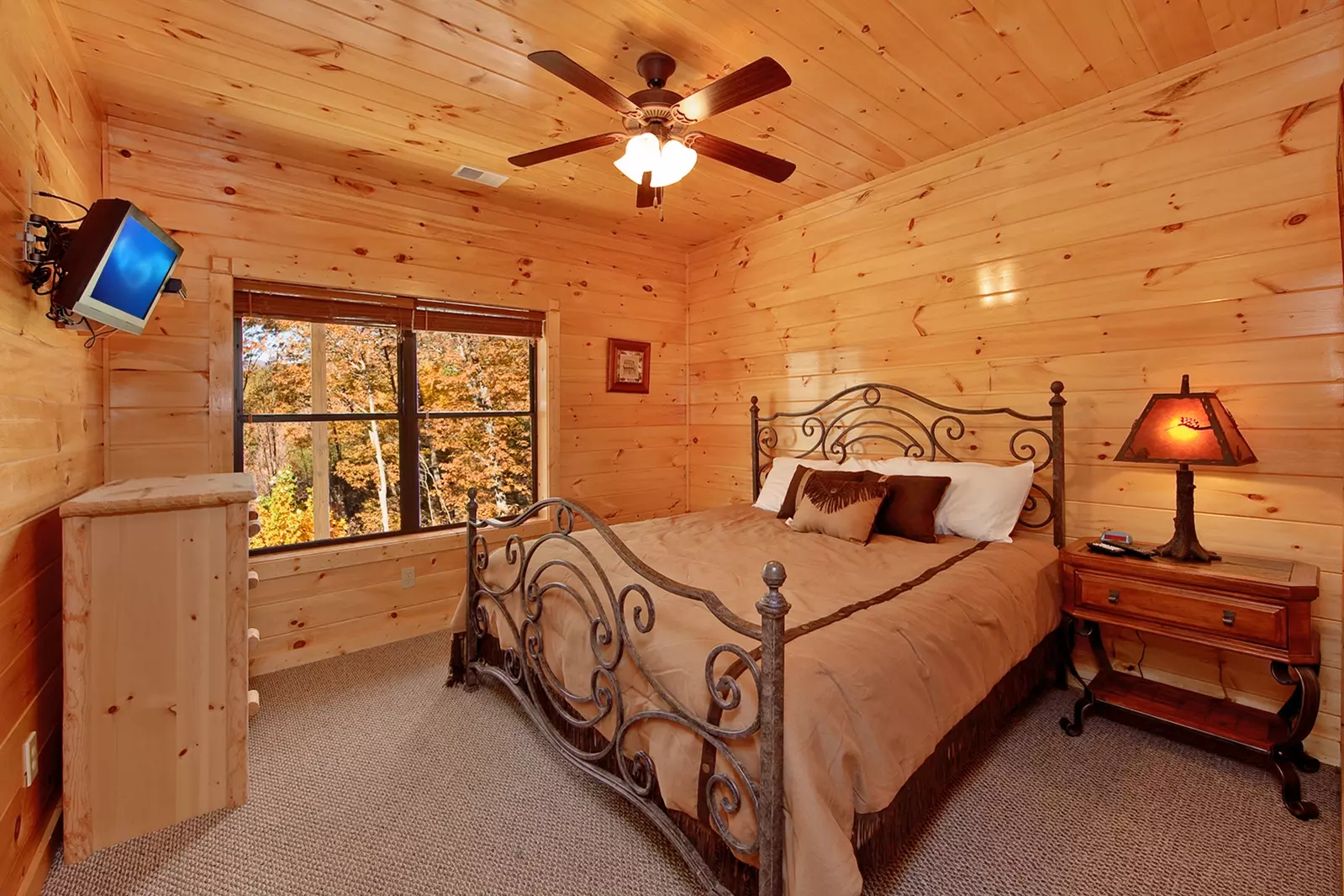 Property image, Interior, of Finders Keepers