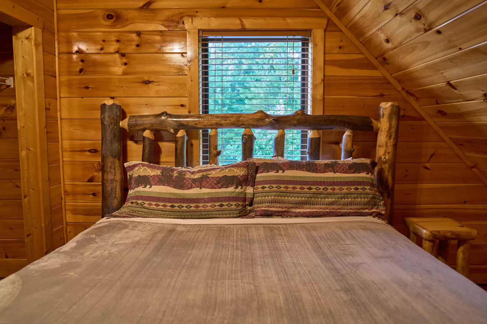 Property image, Interior, of Summit Sanctuary