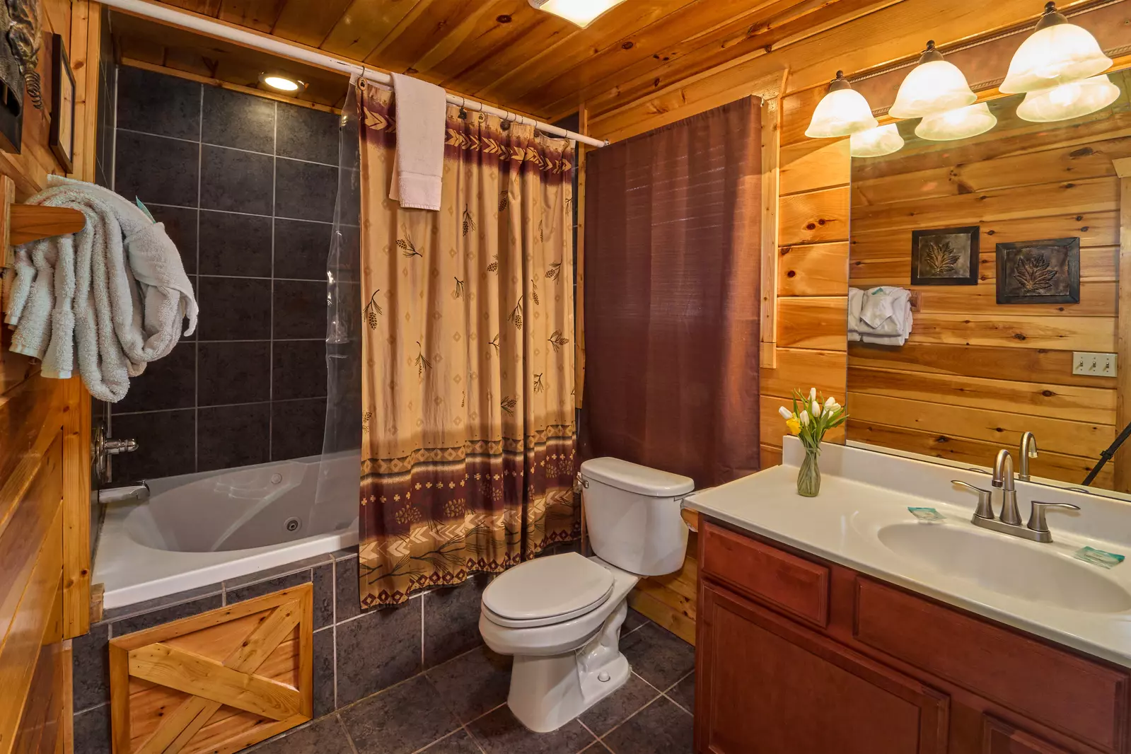 Property image, Interior, of Summit Sanctuary