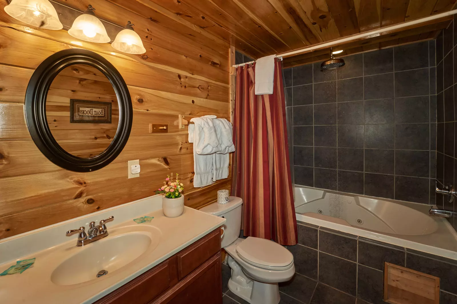 Property image, Interior, of Hilltop Hideaway