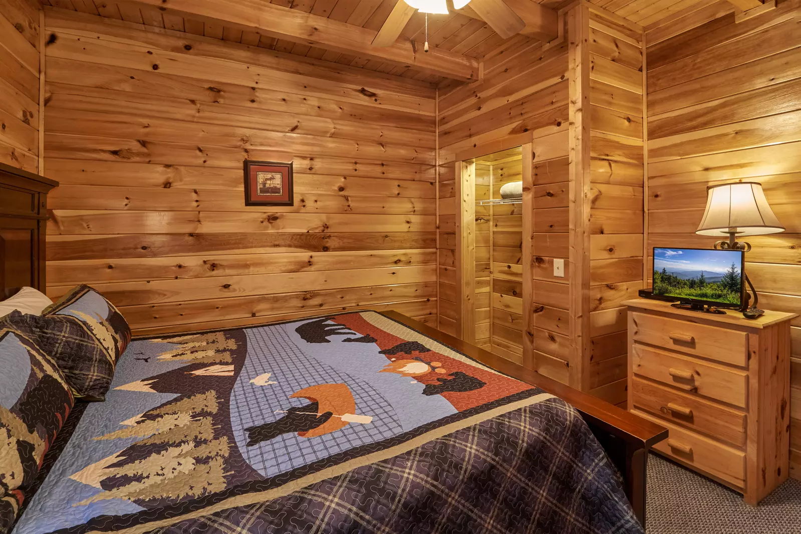 Property image, Interior, of Hilltop Hideaway