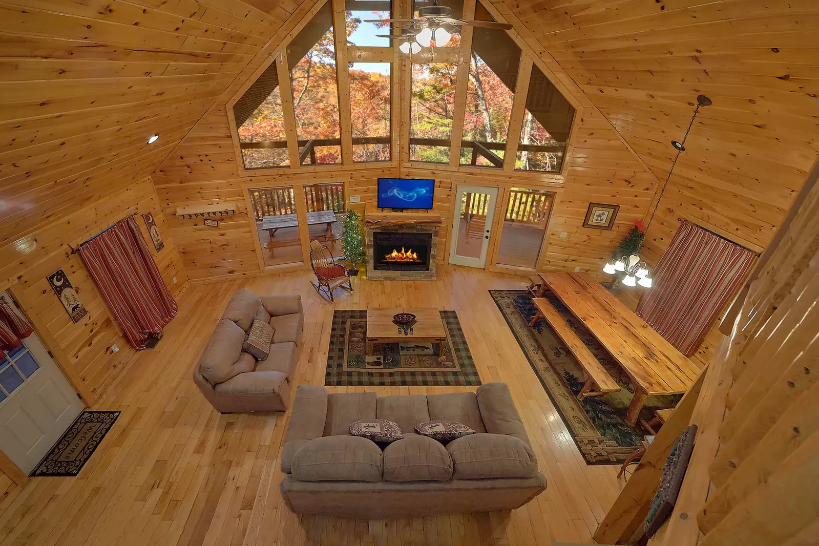 Property image, Interior, of Lazy Daze Lodge
