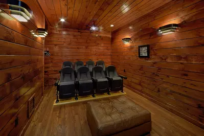 Property image, Interior, of Lazy Daze Lodge