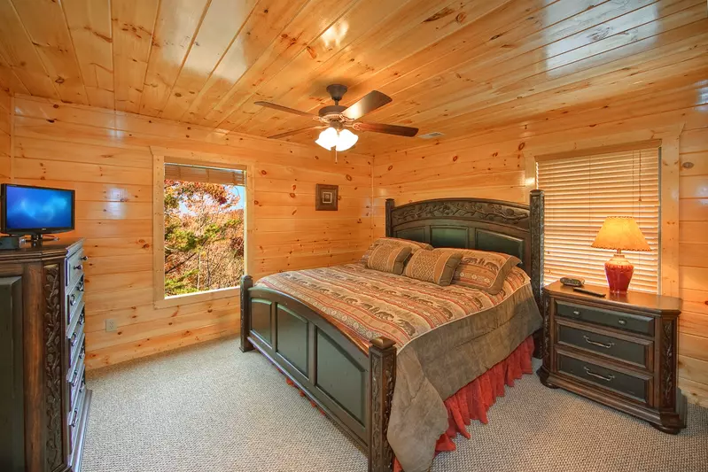 Property image, Interior, of Lazy Daze Lodge