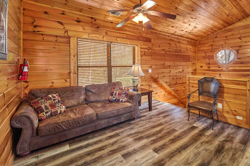 Property image, Interior, of Majestic Views