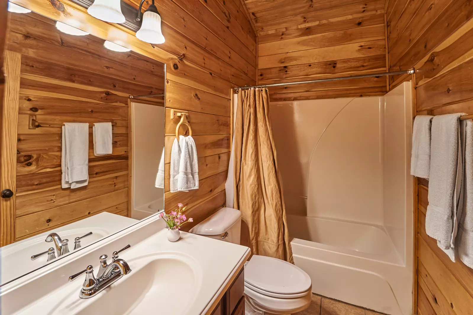 Property image, Interior, of Majestic Views