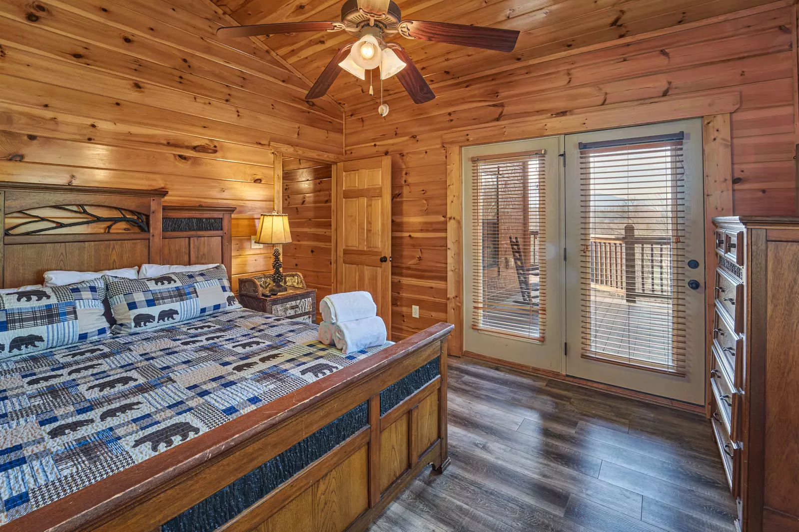 Property image, Interior, of Majestic Views