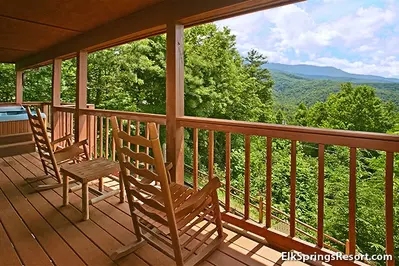 Property image, Interior, of Mountain Memories