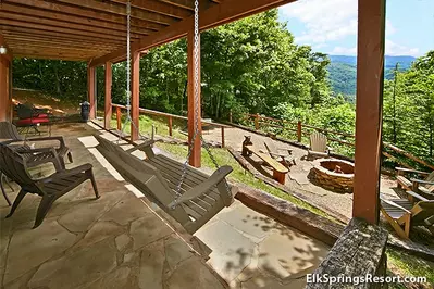 Property image, Interior, of Mountain Memories