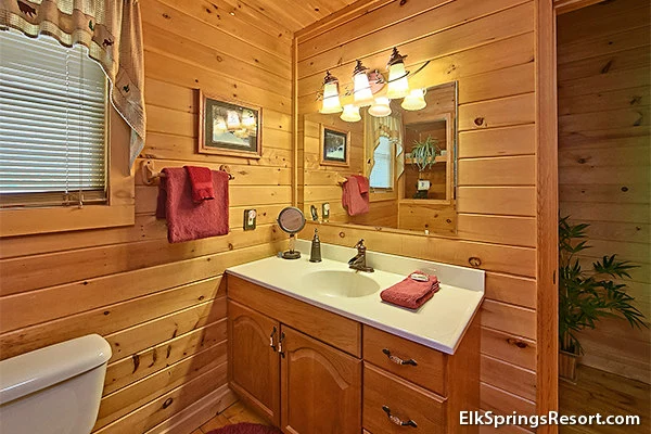 Property image, Interior, of Mountain Memories