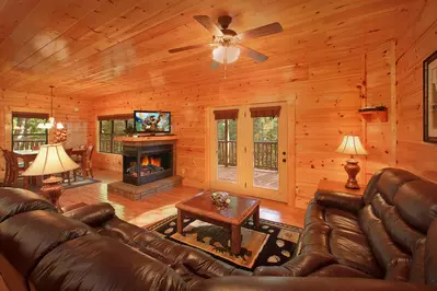 Property image, Interior, of Bear Cub Lodge