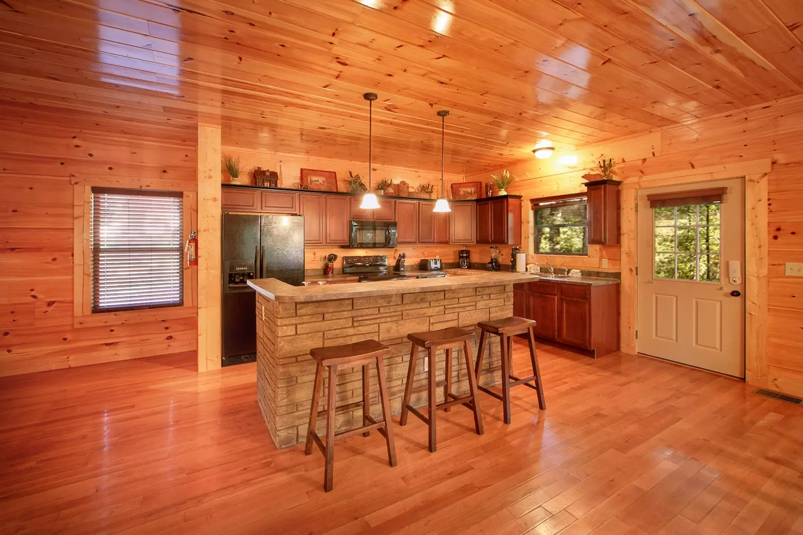 Property image, Interior, of Bear Cub Lodge