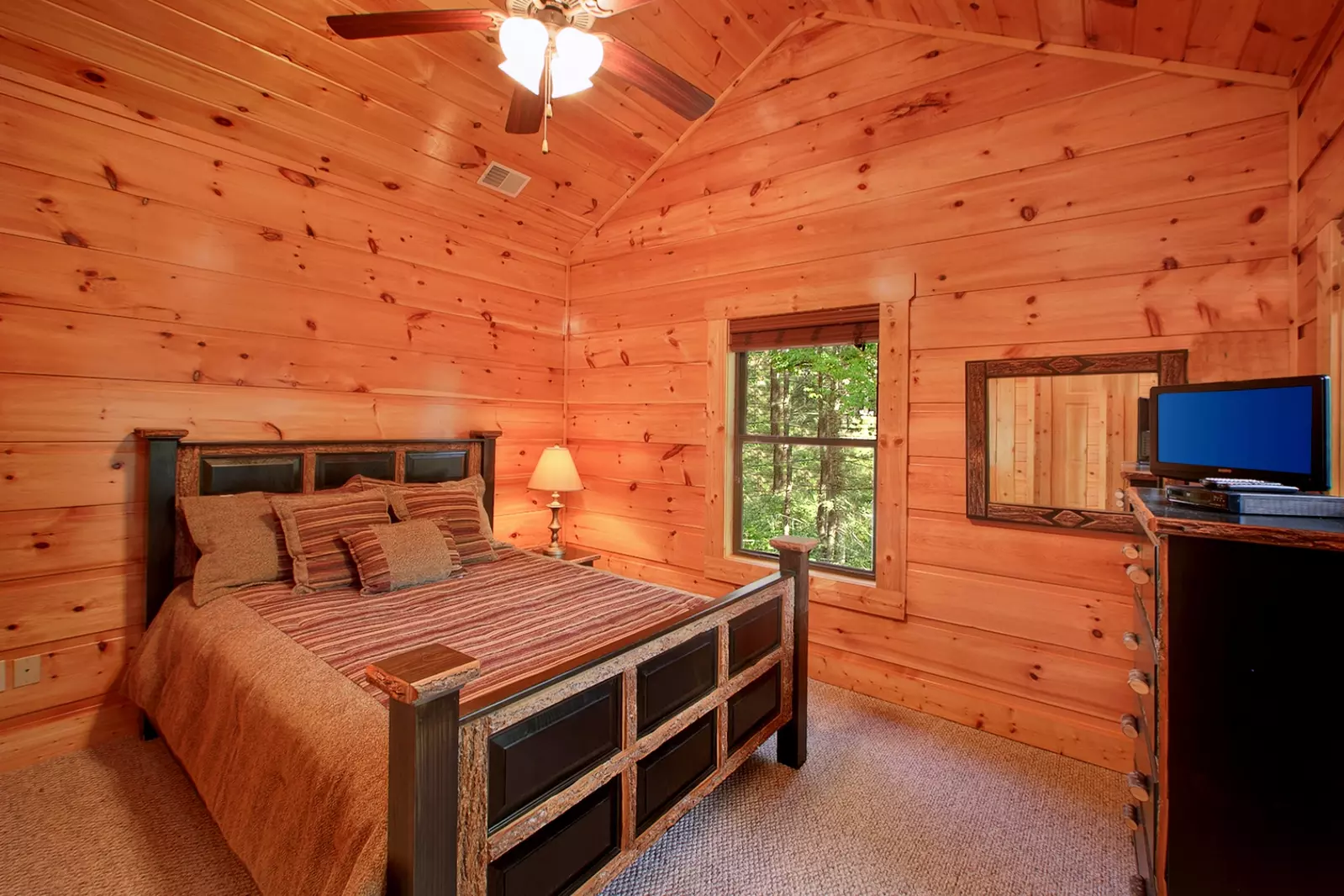Property image, Interior, of Bear Cub Lodge