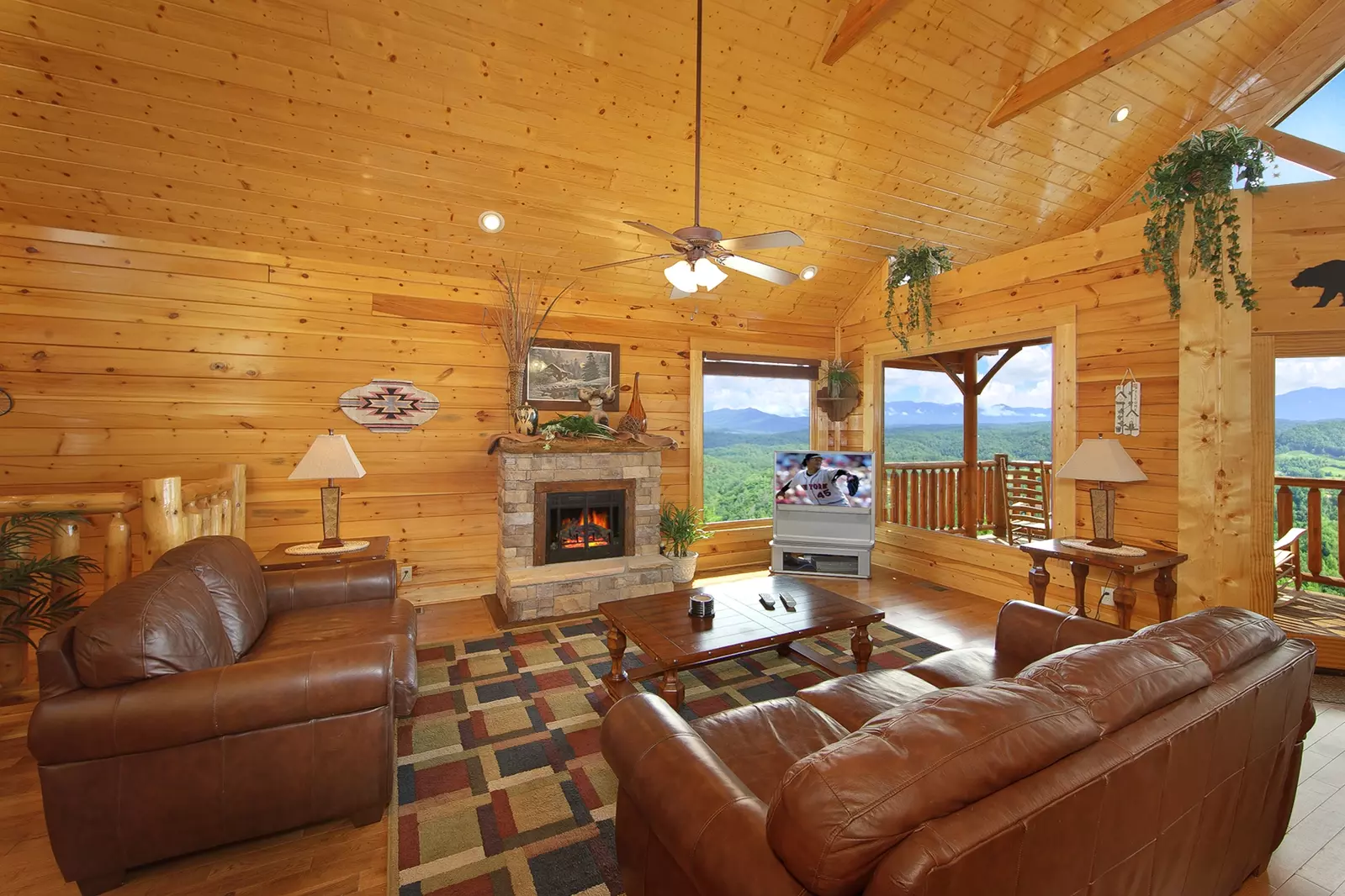 Property image, Interior, of Ridgetop Retreat (#50)
