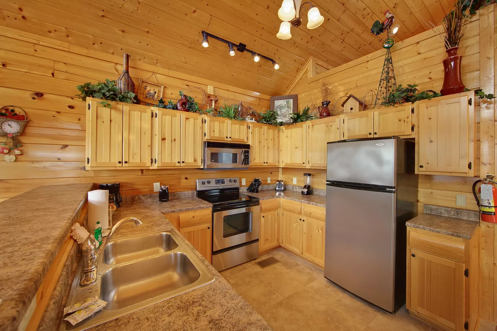 Property image, Interior, of Ridgetop Retreat (#50)