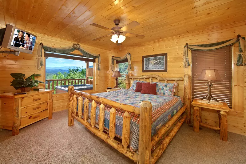 Property image, Interior, of Ridgetop Retreat (#50)