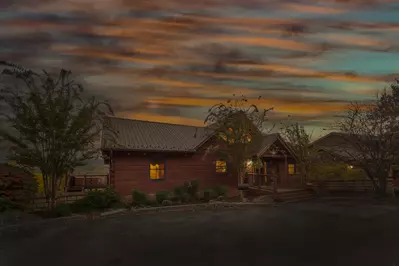 Property image, Interior, of Big Thunder Lodge