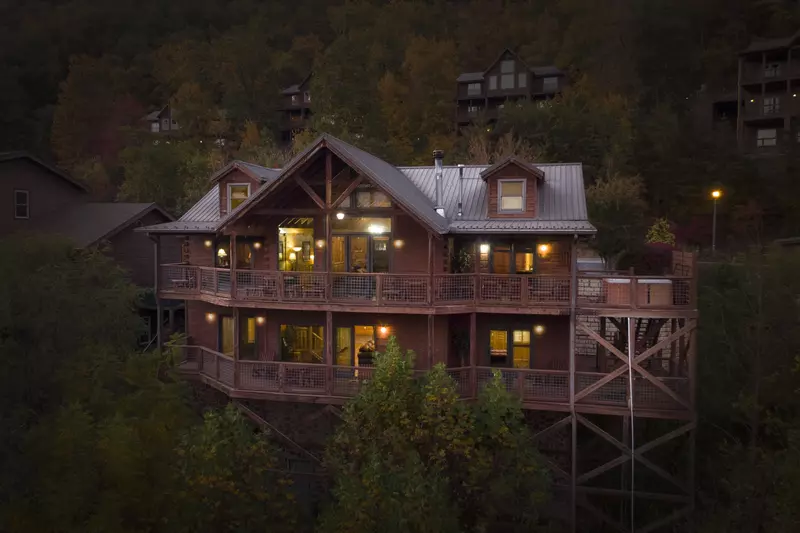 Property image, Interior, of Big Thunder Lodge