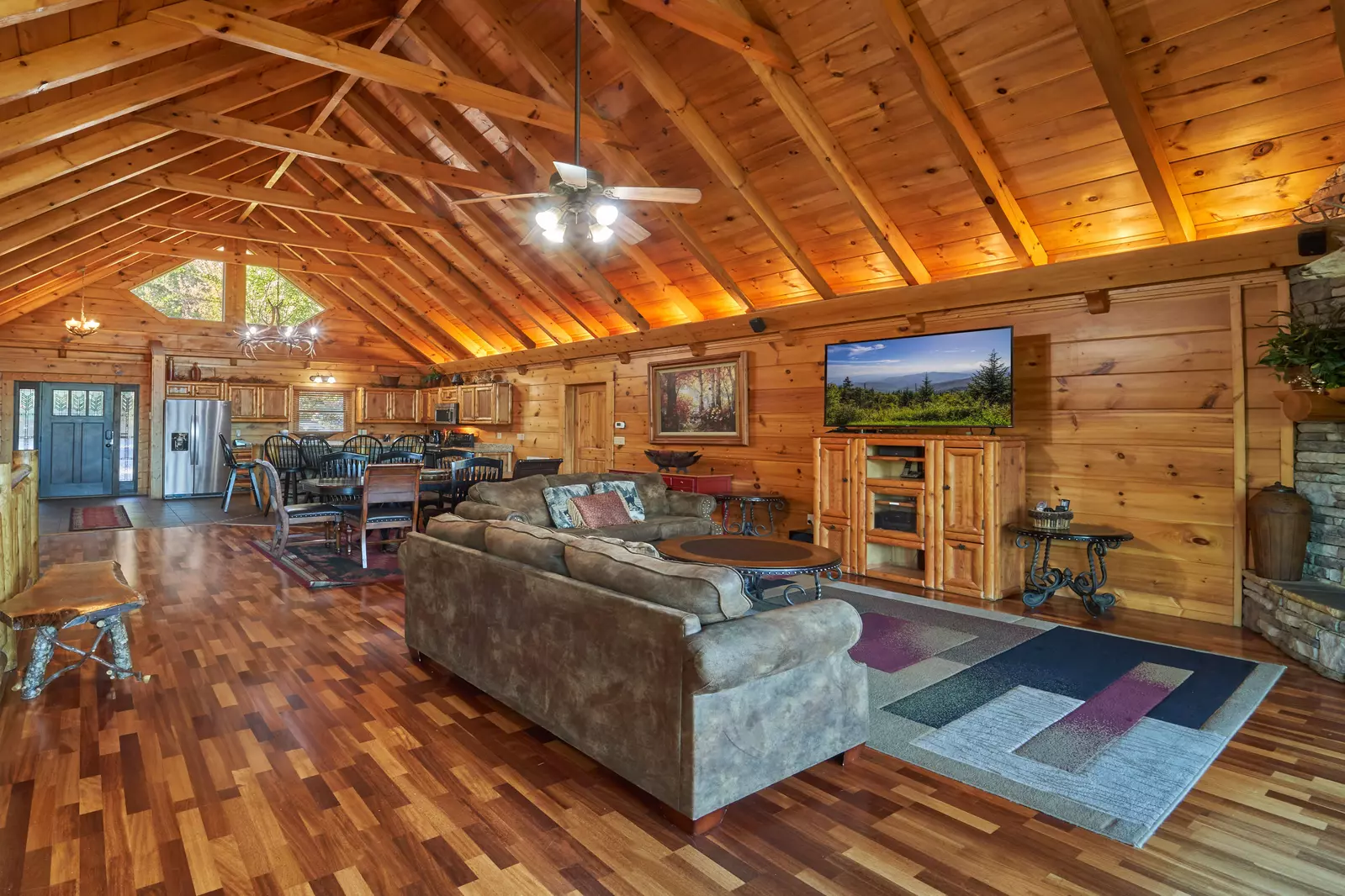 Property image, Interior, of Big Thunder Lodge
