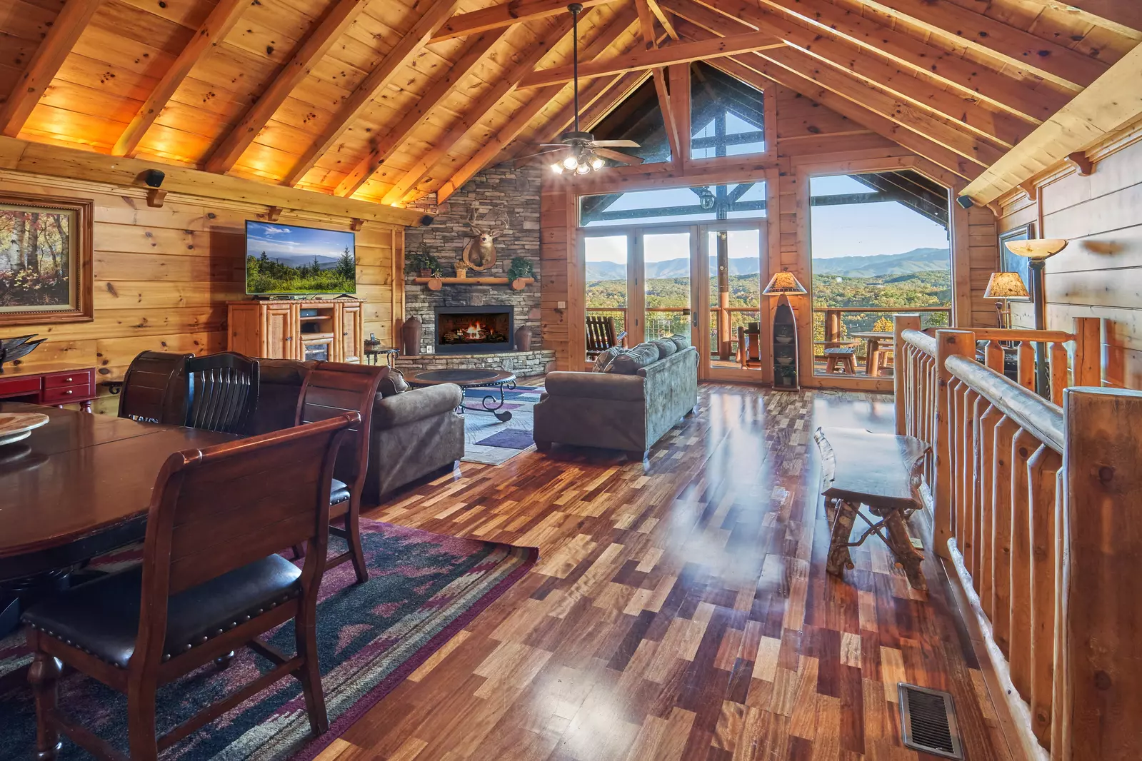 Property image, Interior, of Big Thunder Lodge