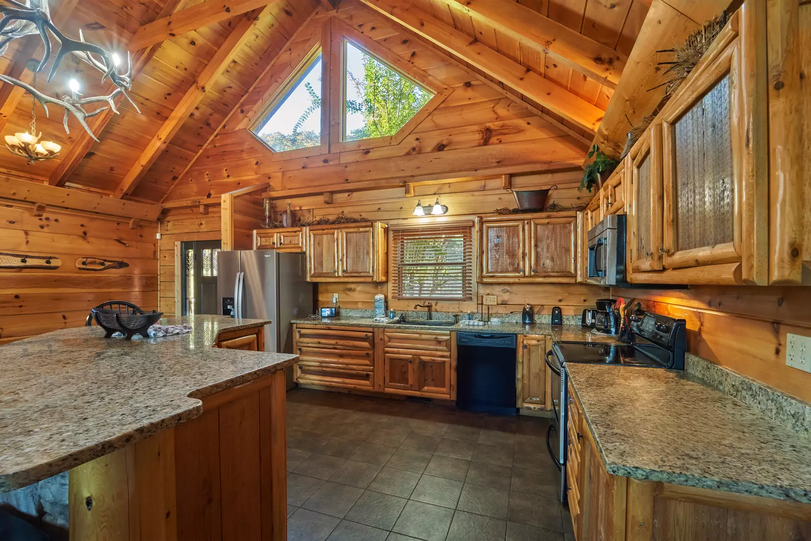 Property image, Interior, of Big Thunder Lodge