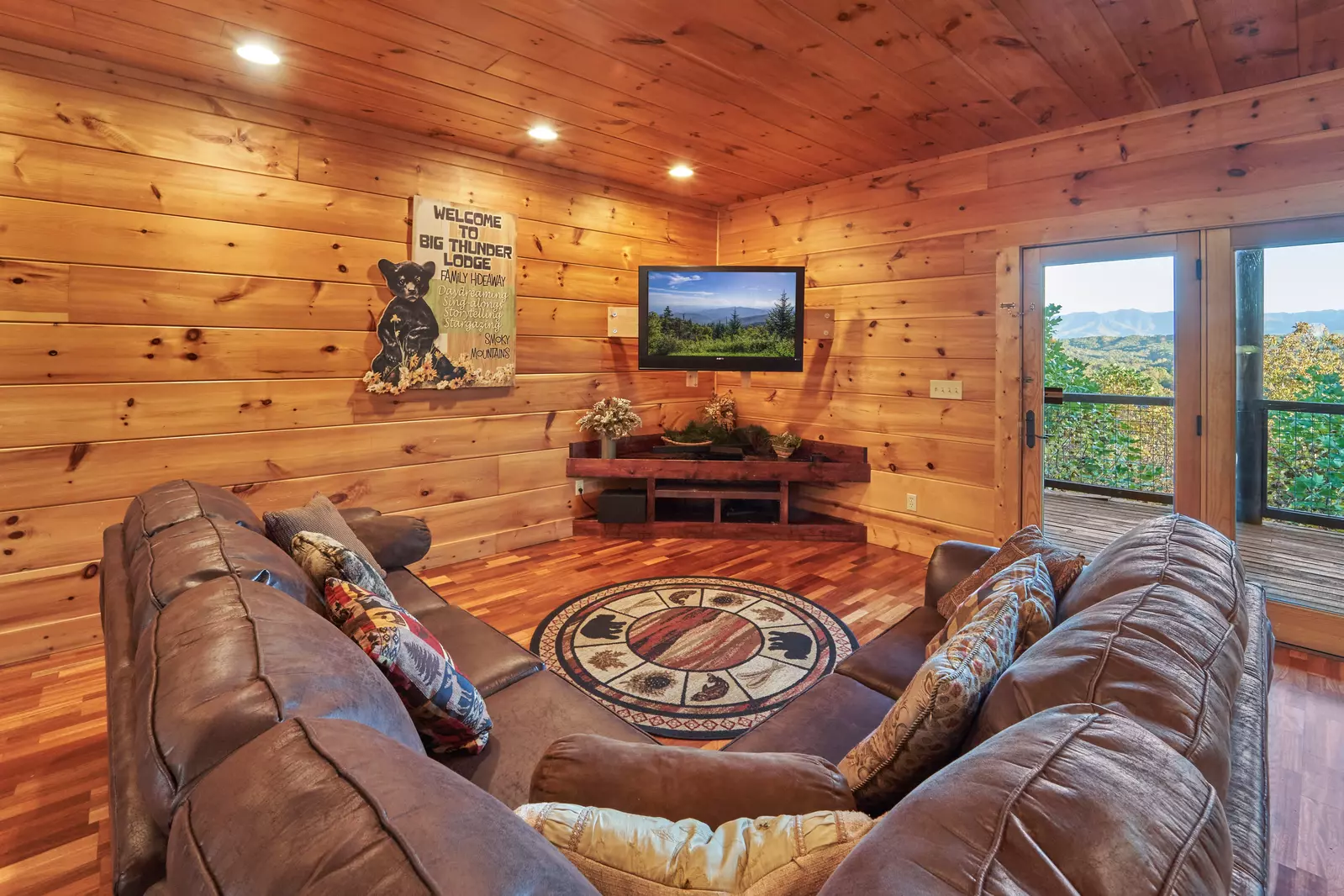 Property image, Interior, of Big Thunder Lodge