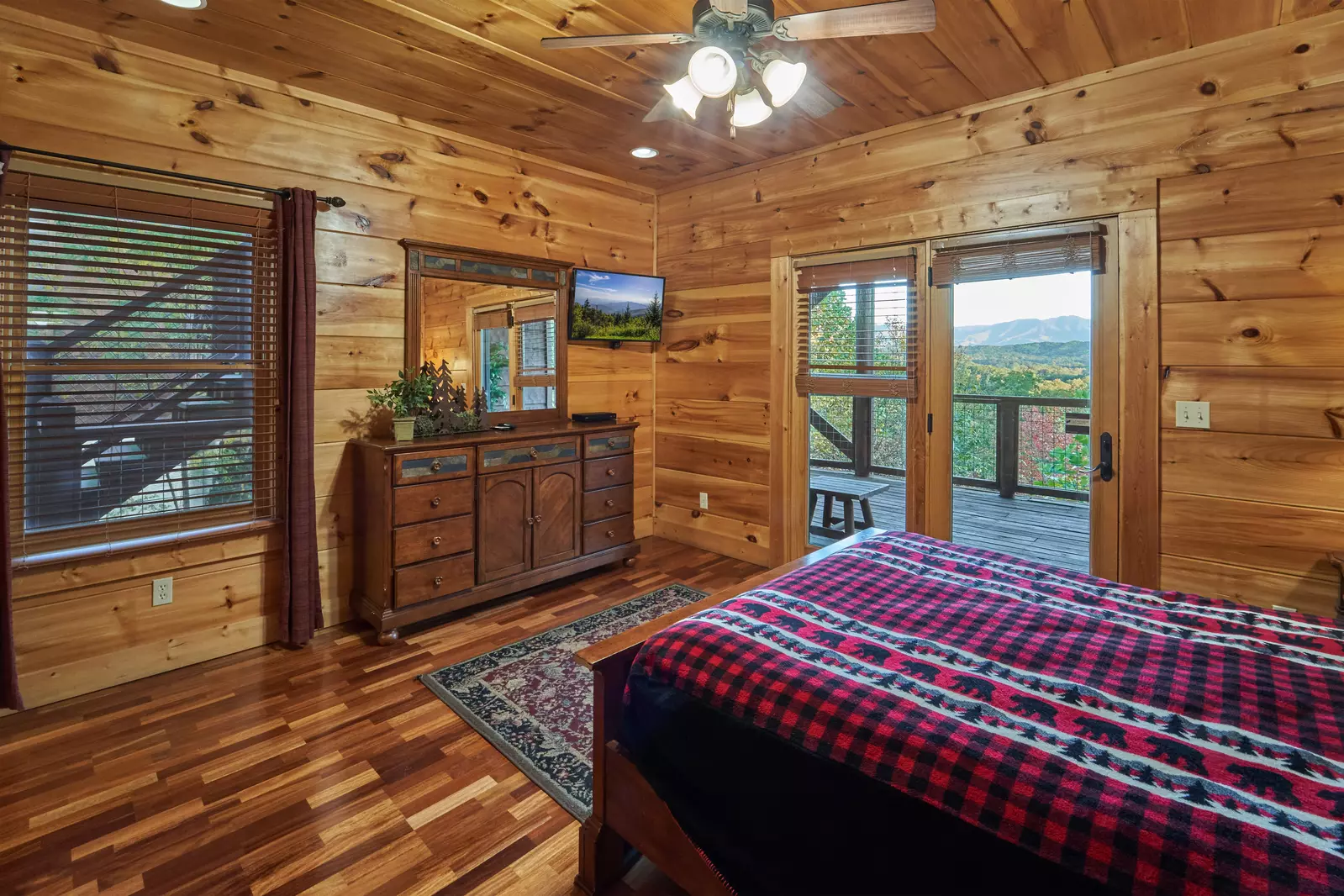 Property image, Interior, of Big Thunder Lodge