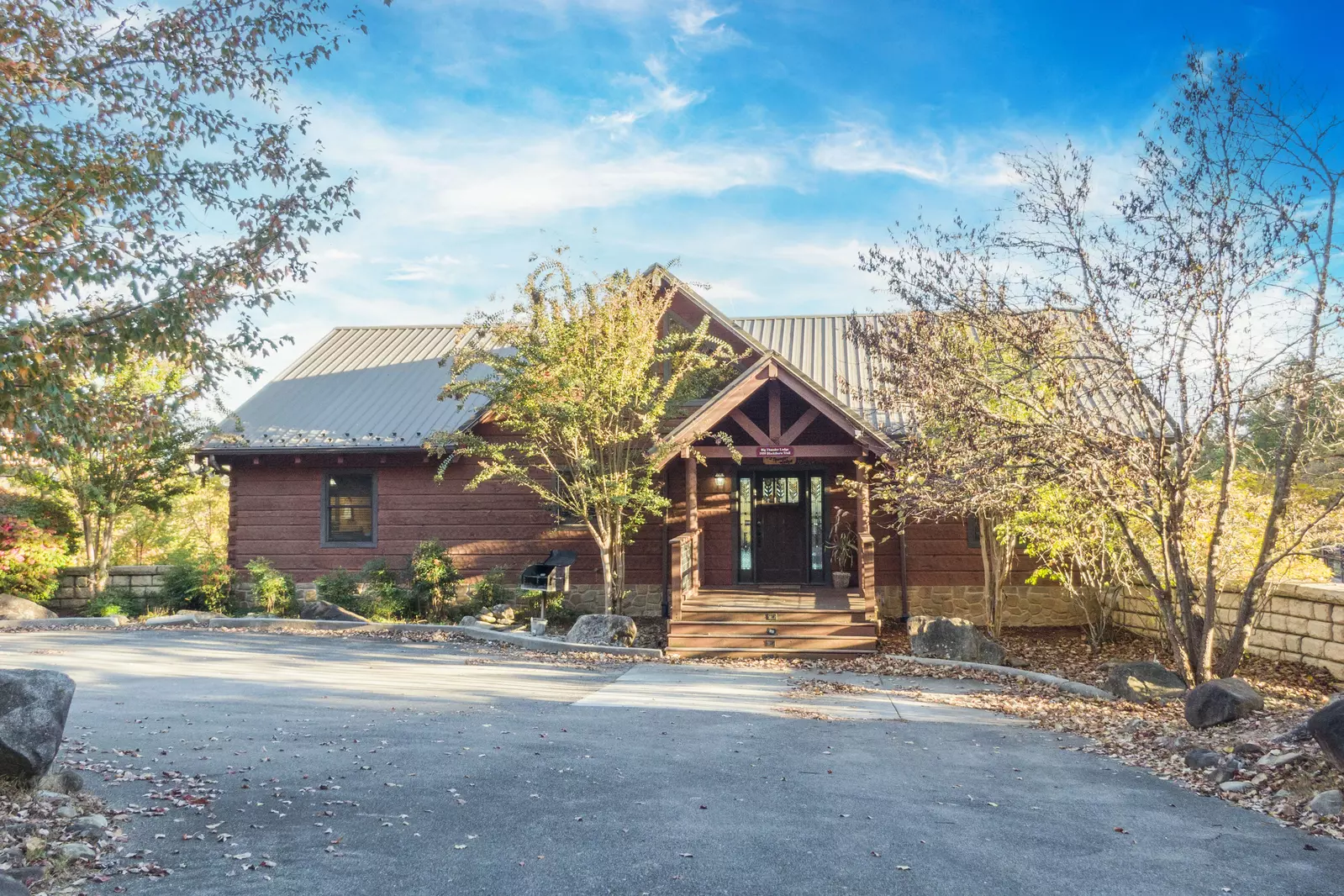 Property image, Interior, of Big Thunder Lodge