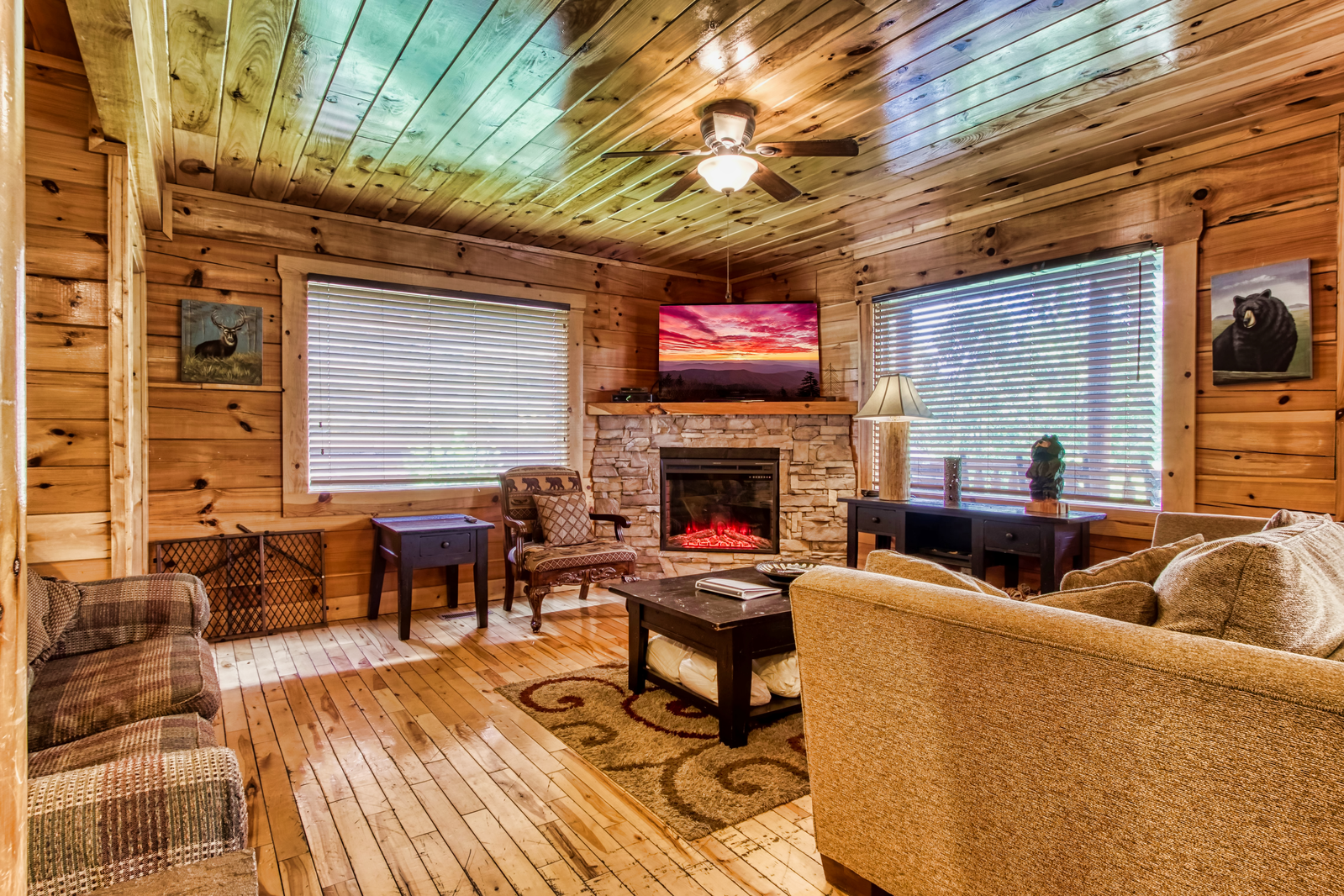 Property image, Interior, of Swimming in Paradise