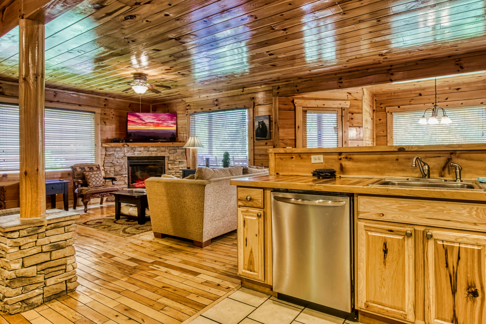 Property image, Interior, of Swimming in Paradise