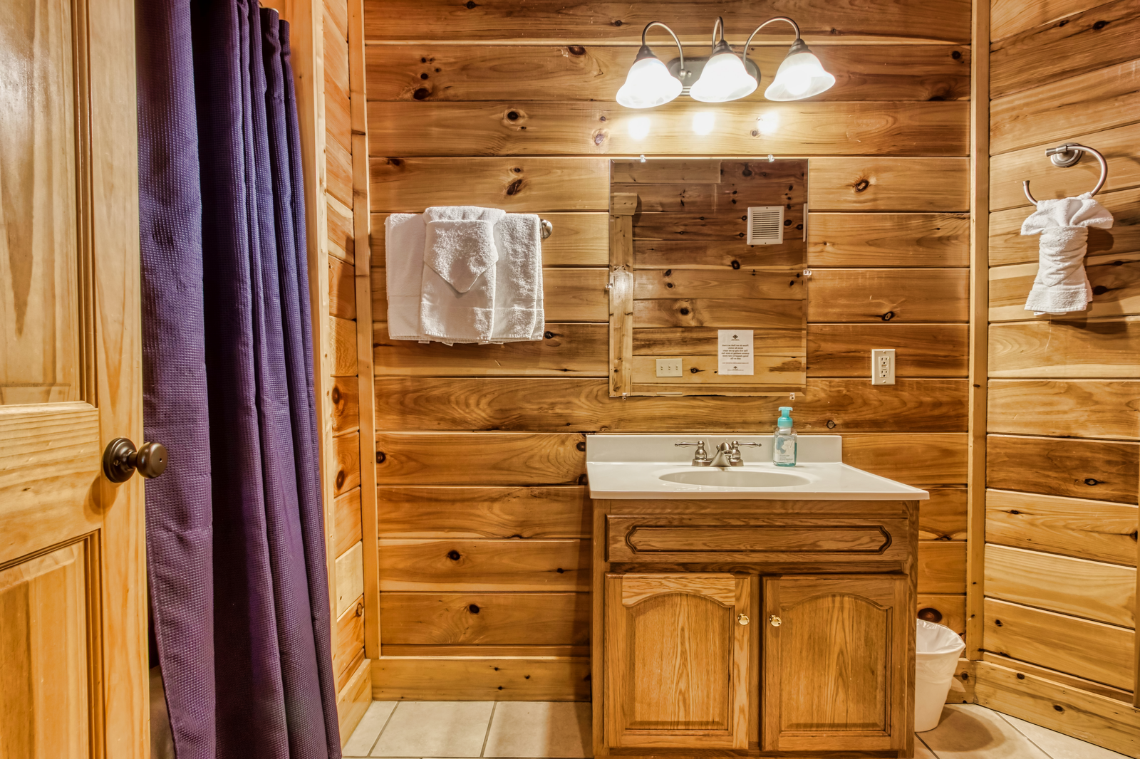 Property image, Interior, of Swimming in Paradise
