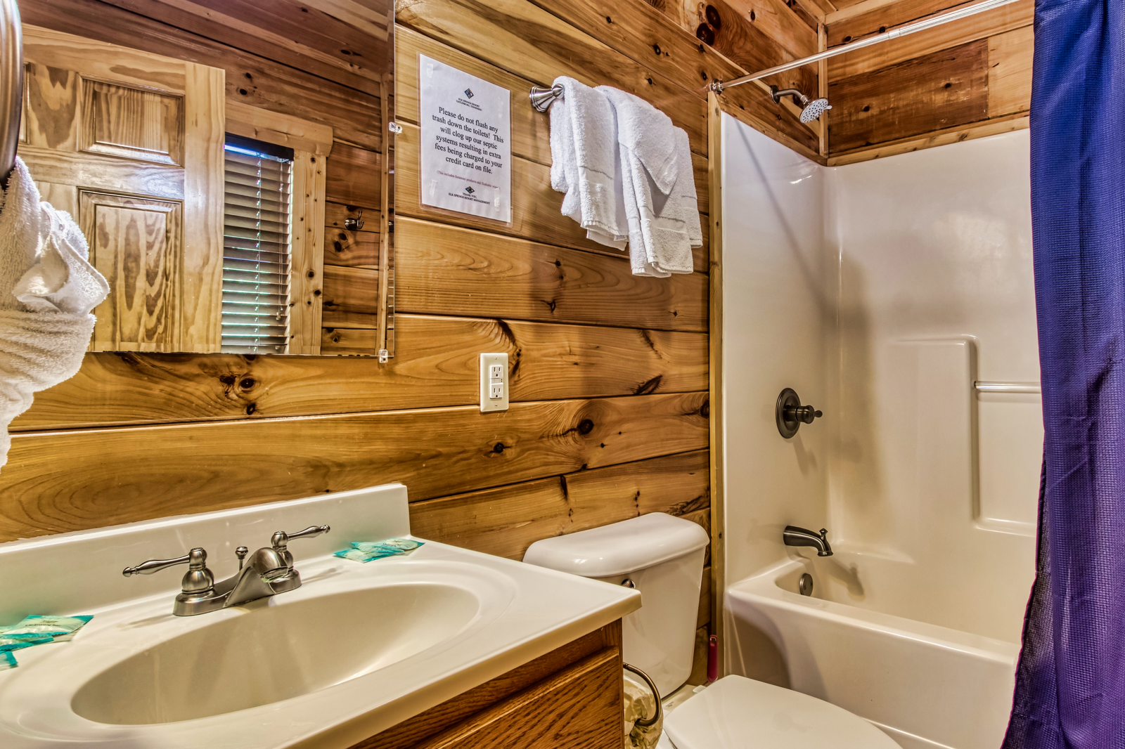 Property image, Interior, of Swimming in Paradise