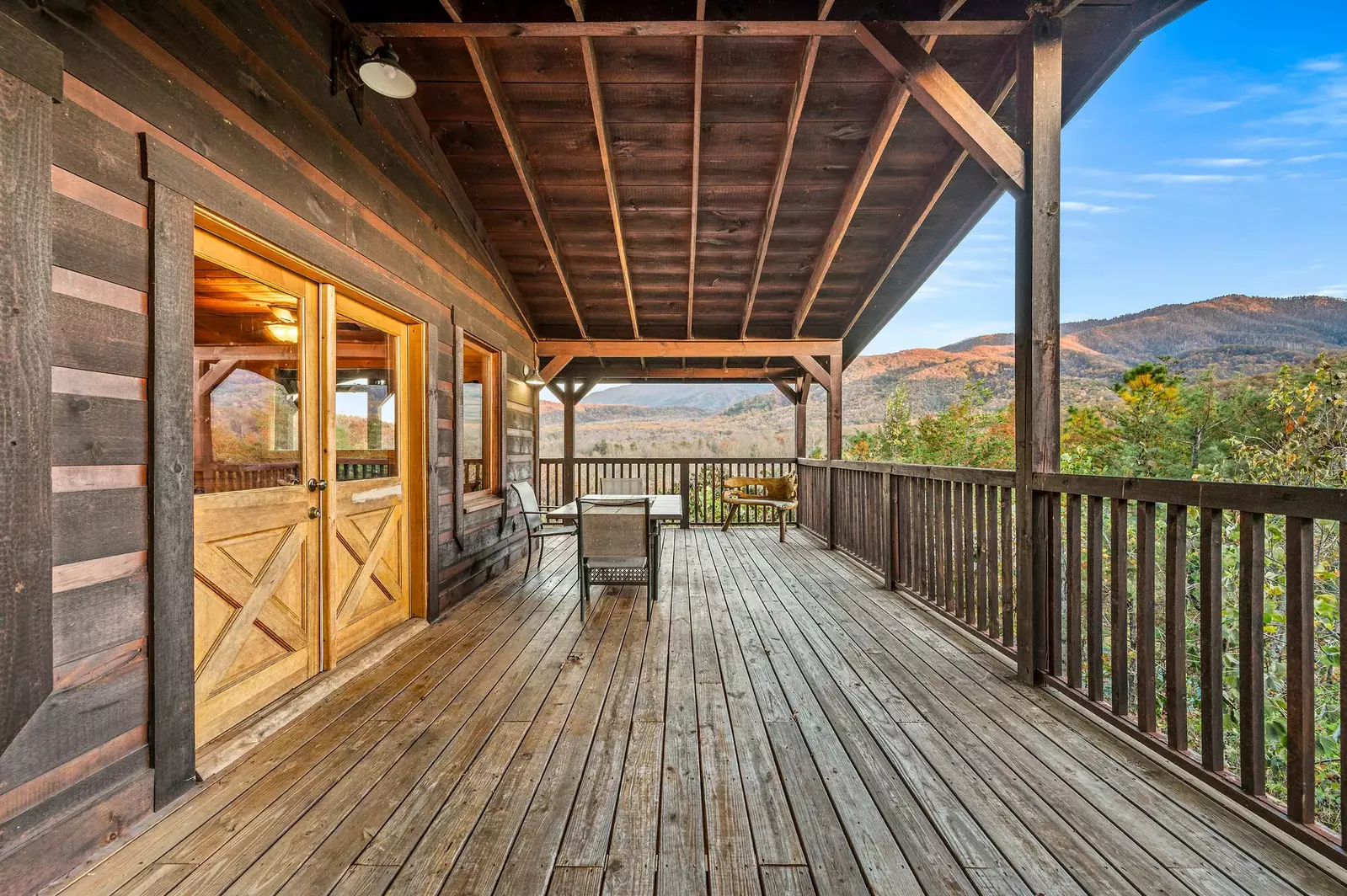 Property image, Interior, of Take My Breath Away