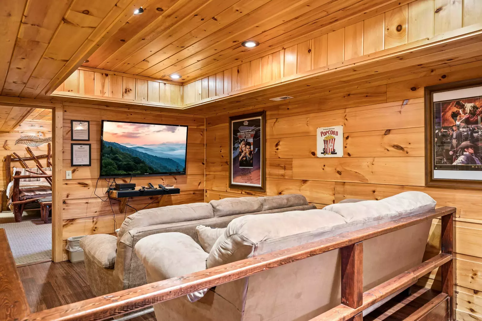 Property image, Interior, of Take My Breath Away