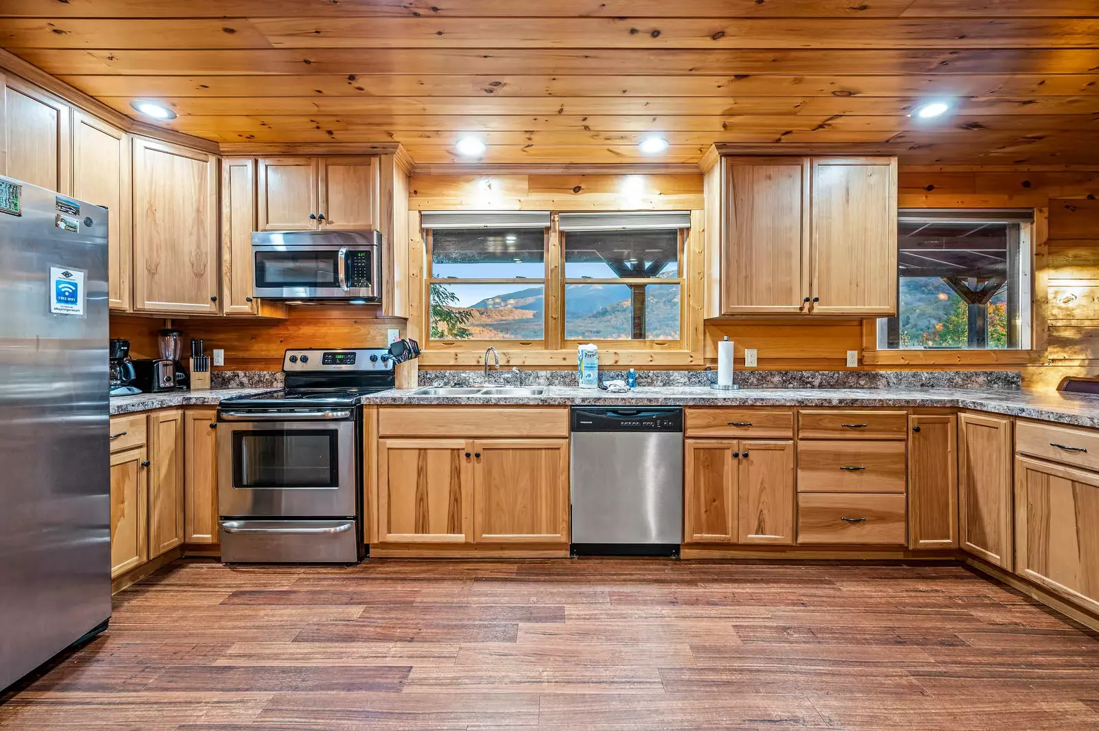 Property image, Interior, of Take My Breath Away