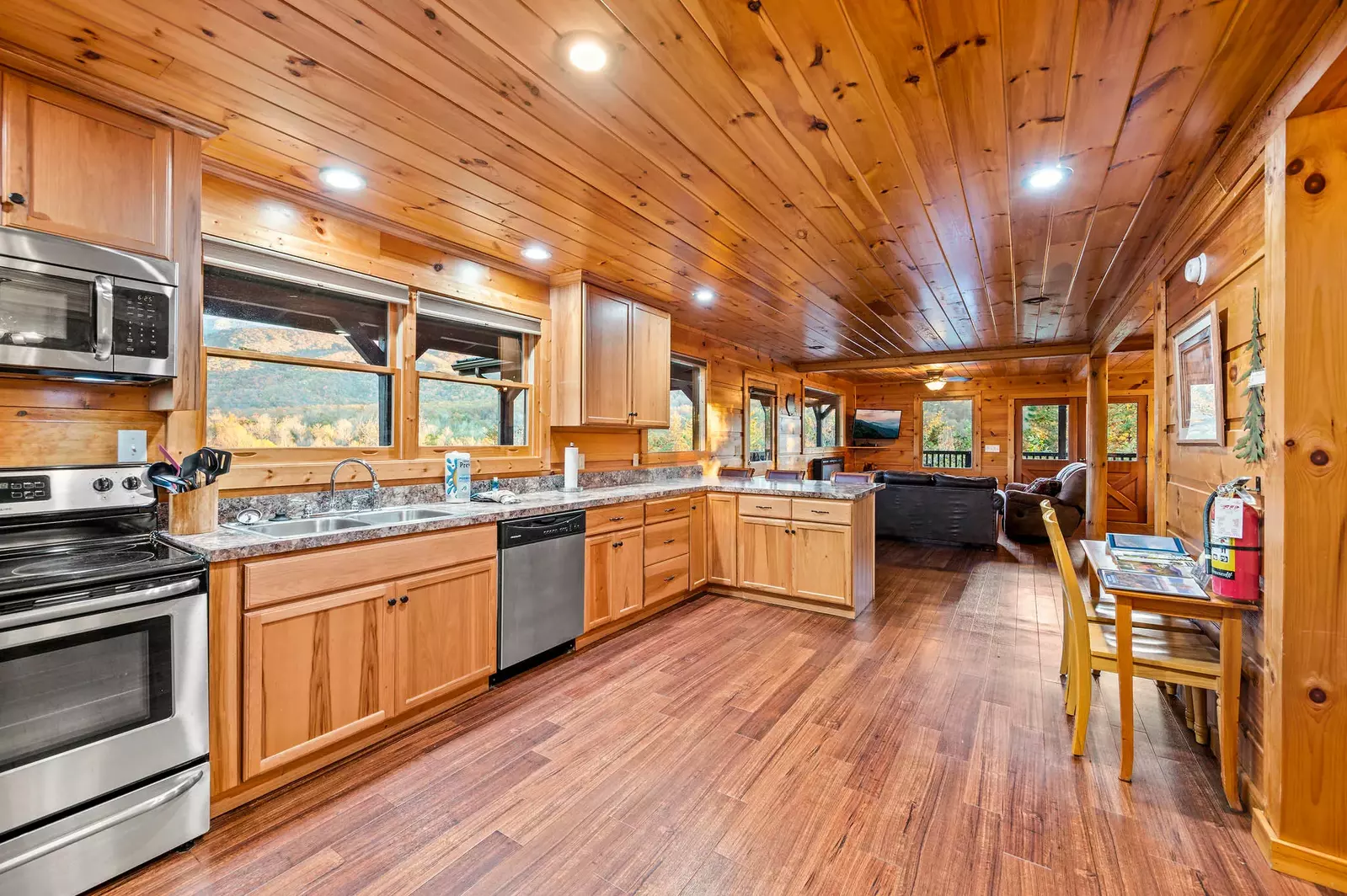 Property image, Interior, of Take My Breath Away