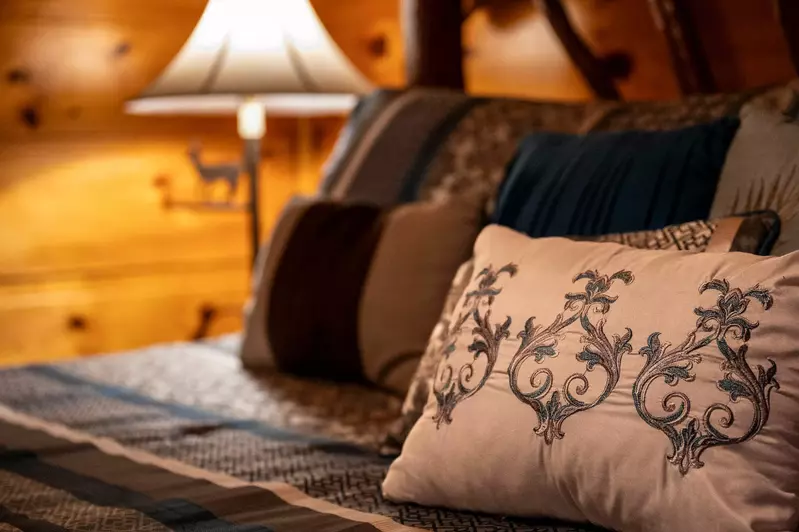 Property image, Interior, of Take My Breath Away