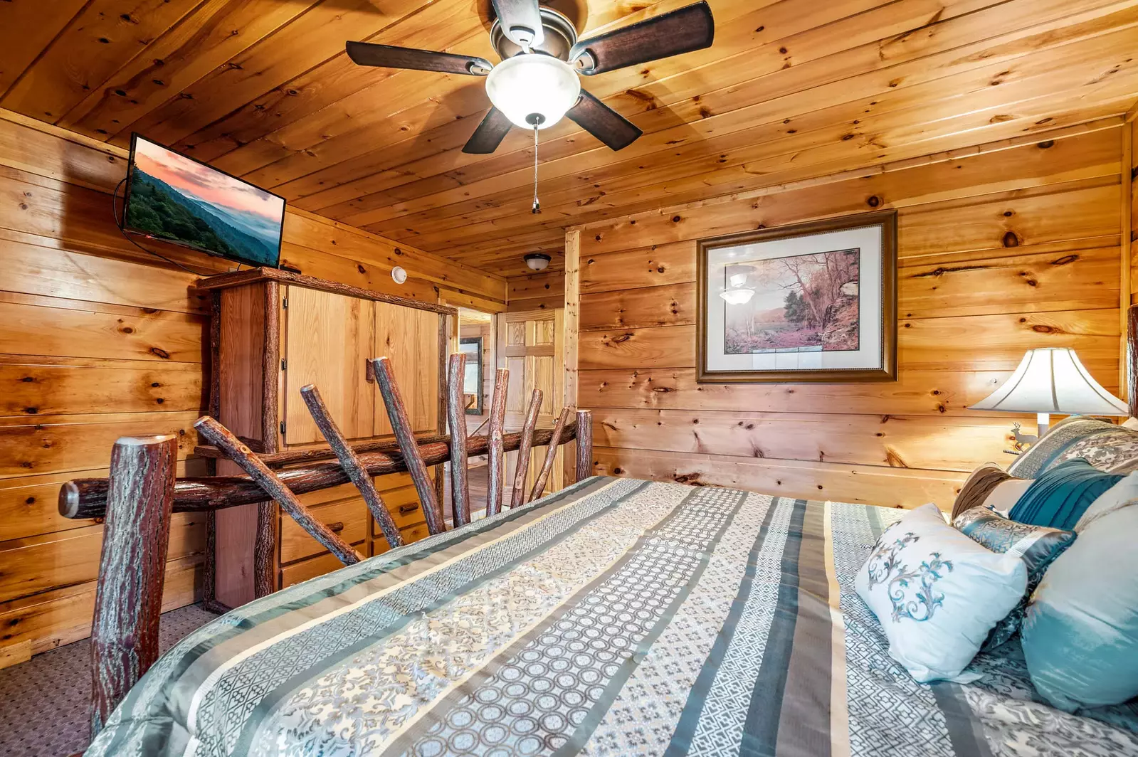 Property image, Interior, of Take My Breath Away