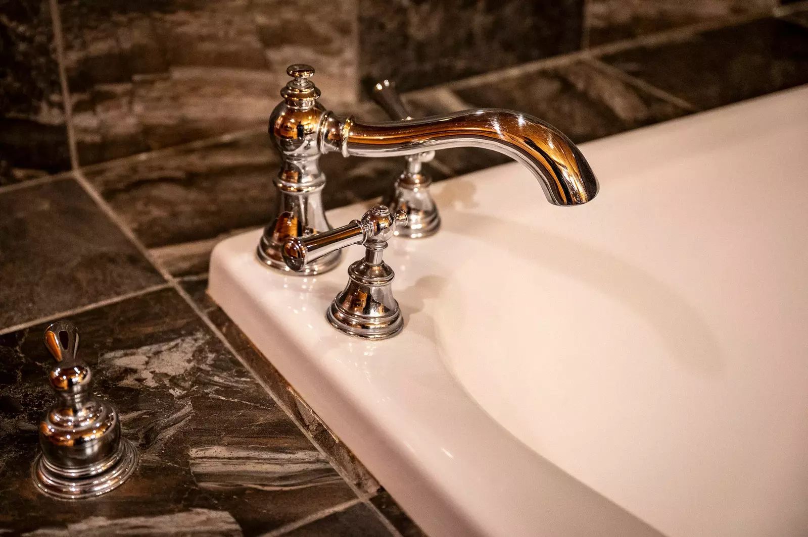 Property image, Interior, of Take My Breath Away