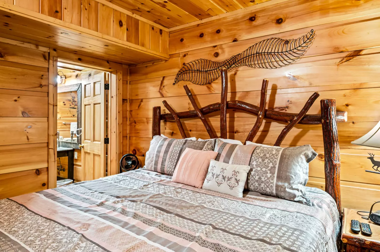 Property image, Interior, of Take My Breath Away